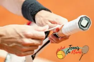 How to measure the grip size of a tennis racket?