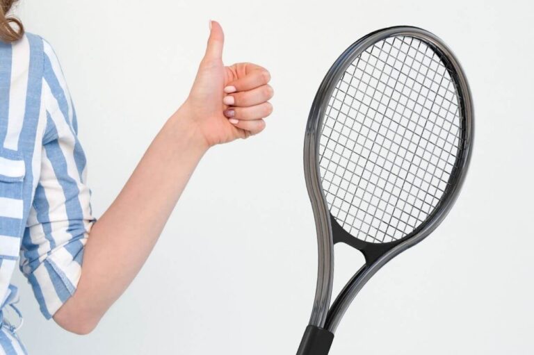 What makes a good tennis racket?