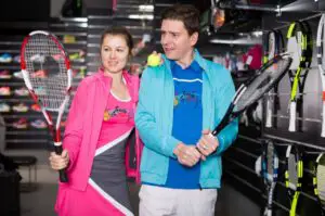 How to Choose a Tennis Racket: The Ultimate Guide